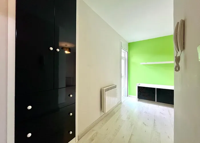 Апартаменты Castelao Ap